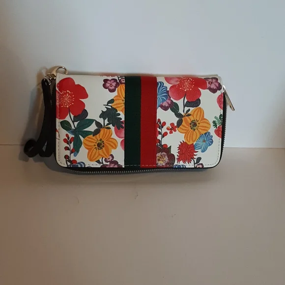 ALBA  Handbag.   SMOKE FREE HOME - Picture 5 of 6